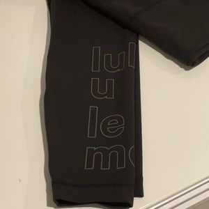 Lululemon Leggings Black Size 6(26”).